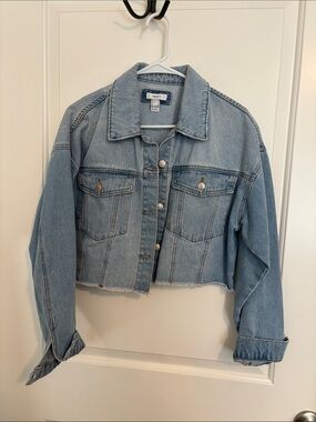 Forever 21 Light Blue Cropped Denim Jacket